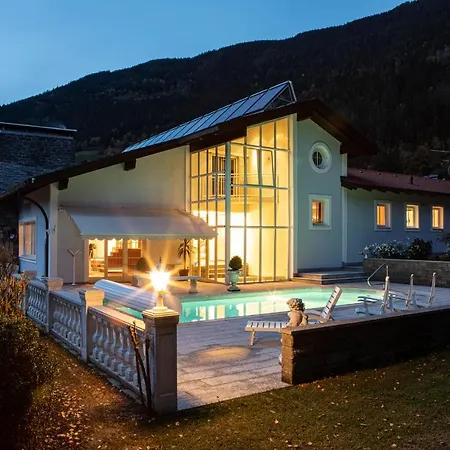10 Villa *